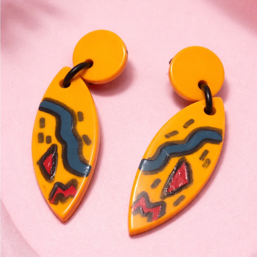 Vintage 80s 90s Abstract Clip Earrings Yellow Plastic Retro Bold